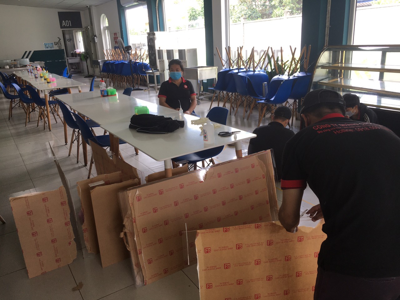 cat-mica-lam-vach-ngan